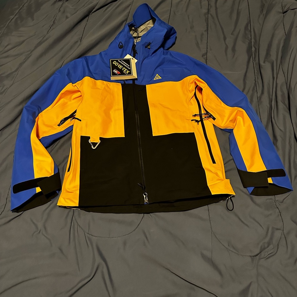 Nike ACG GORE TEX JACKET